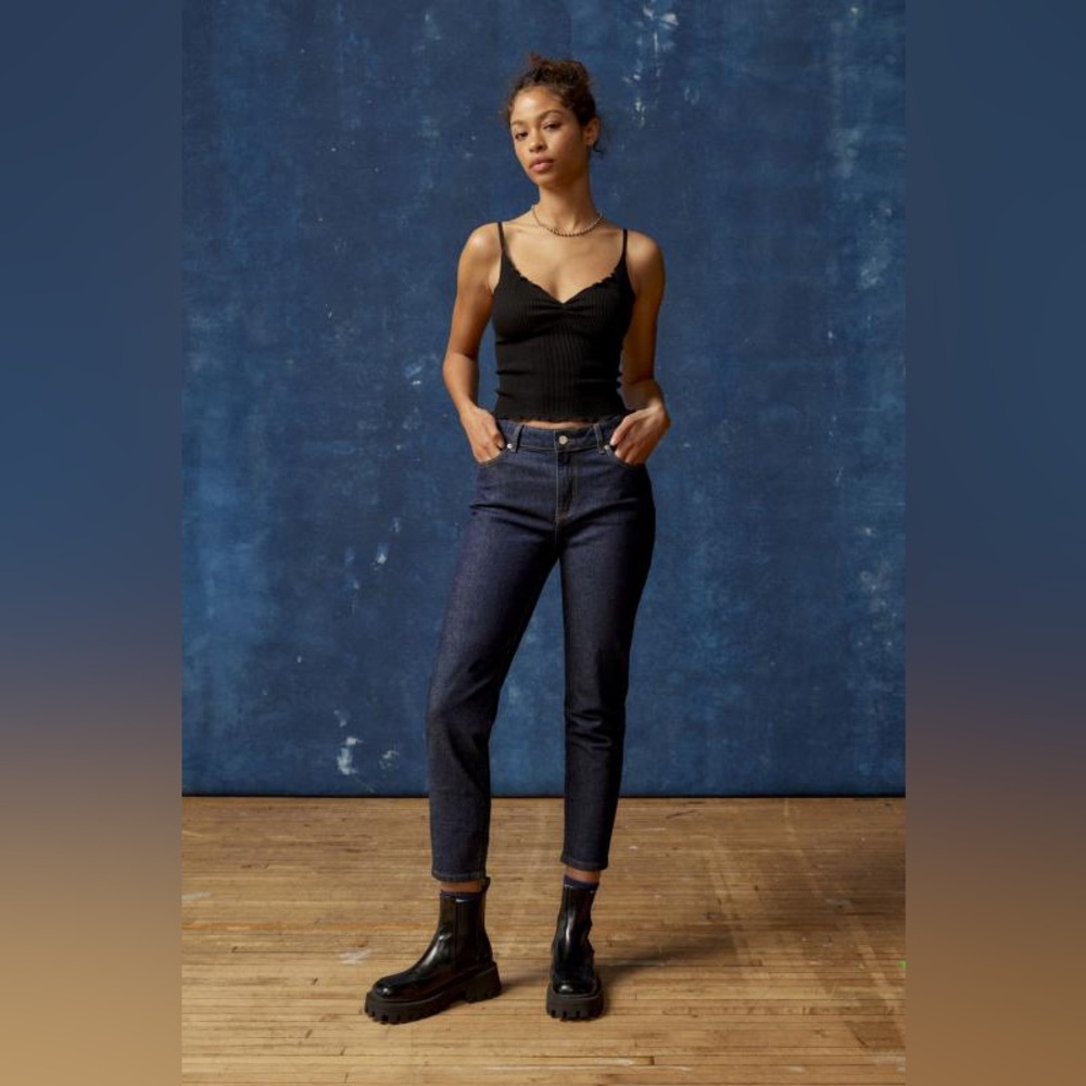 Urban Outfitters BDG Mid-Rise Skinny Jean Sz 25
